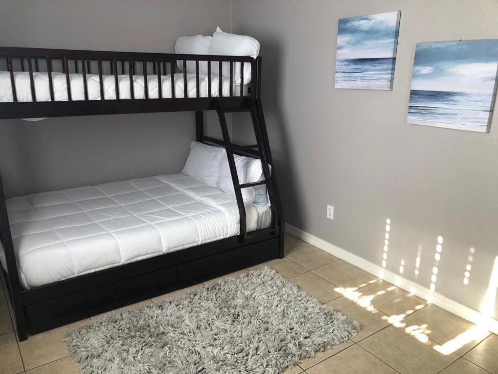 Apartmán La Santorini Del Sur South Padre Island Exteriér fotografie